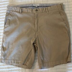 Men’s Peter Millar shorts
